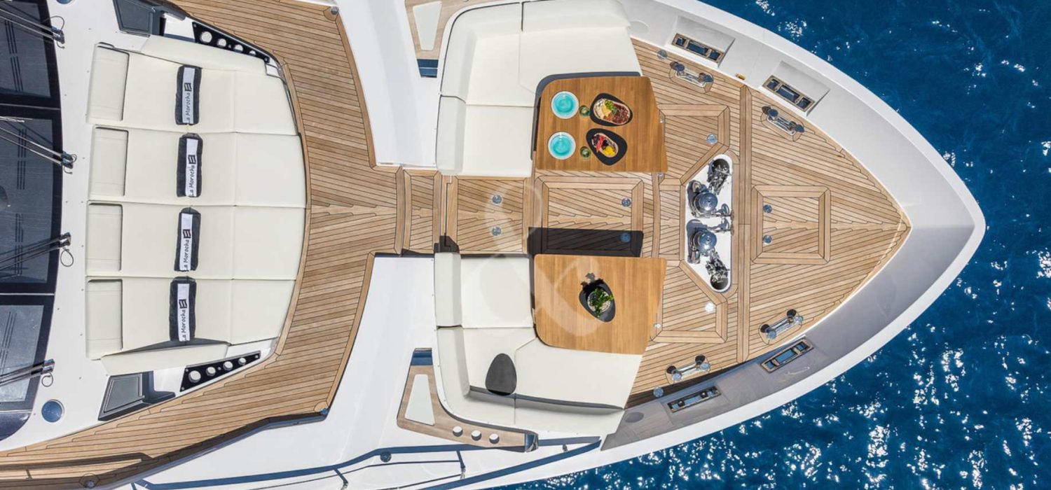 Ferretti 1000 Boat 6