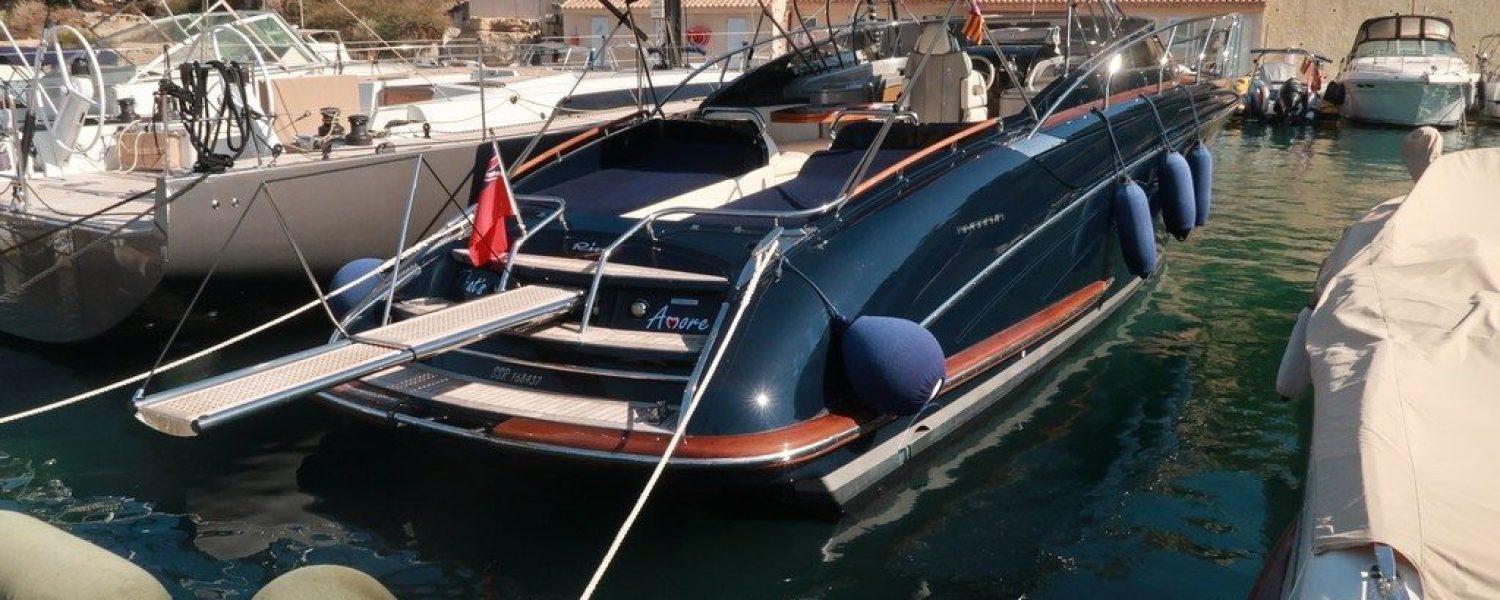 Riva 44 (4)