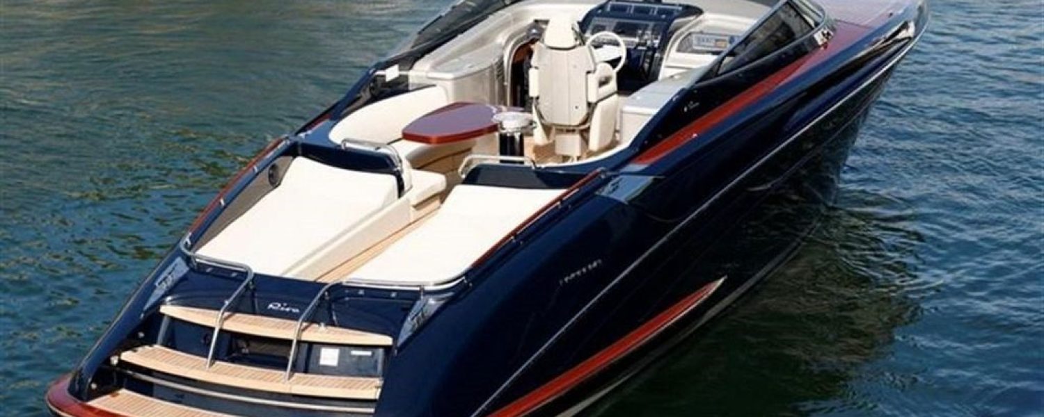 Riva 44 (7)