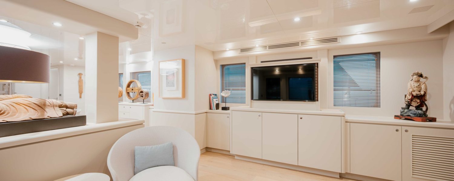 bandido 90 luxury yacht for charter in mallorca21 copy